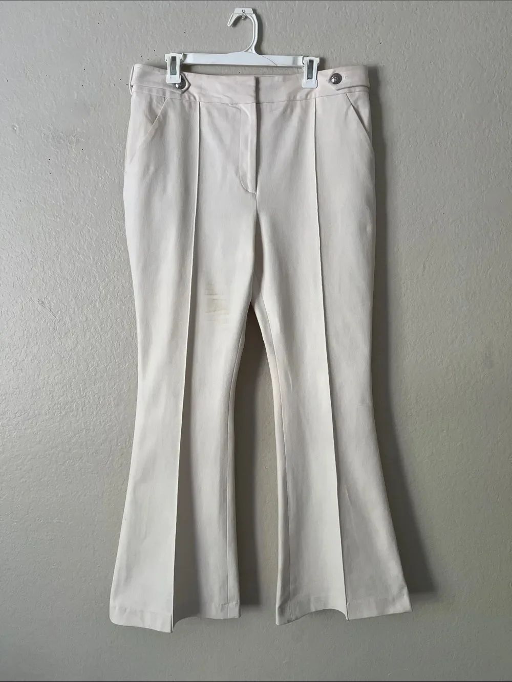 Like New! VERONICA BEARD Cream High Rise Flare Pants Cotton Blend Size Unknown